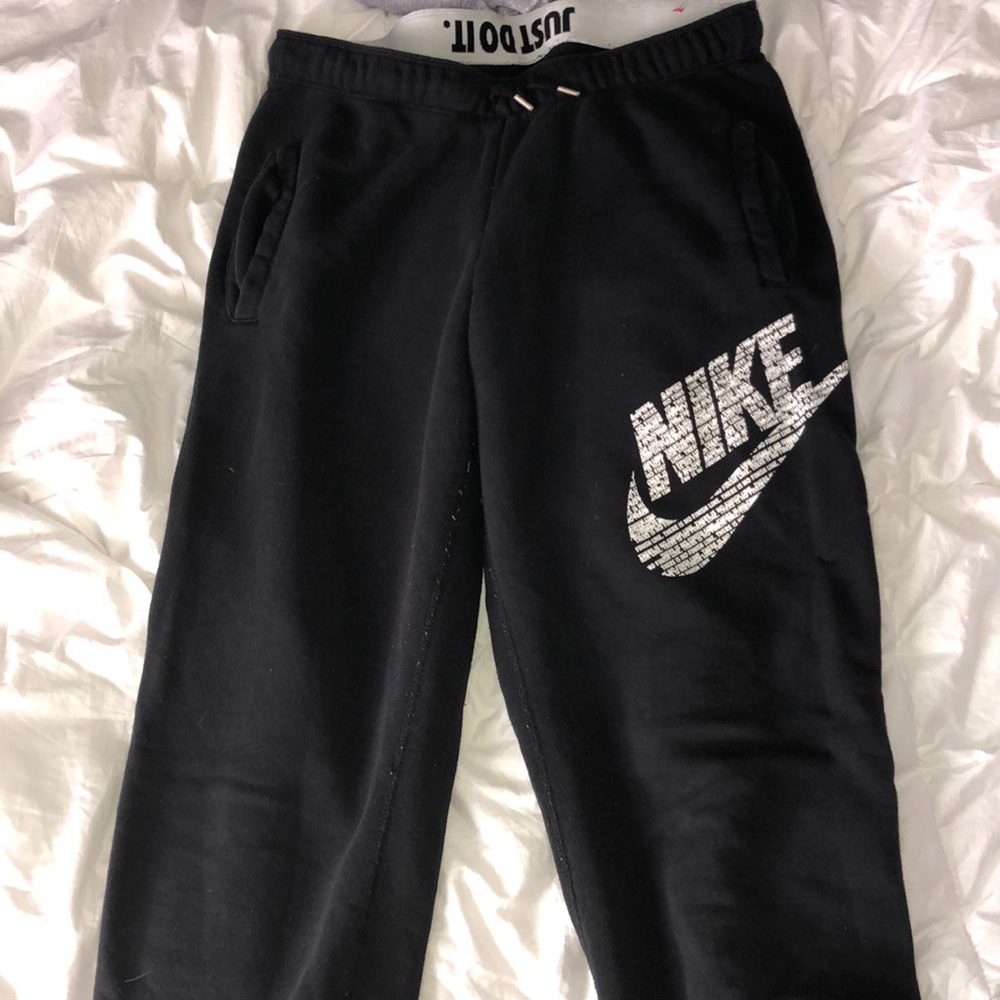 Nike Capri Pants